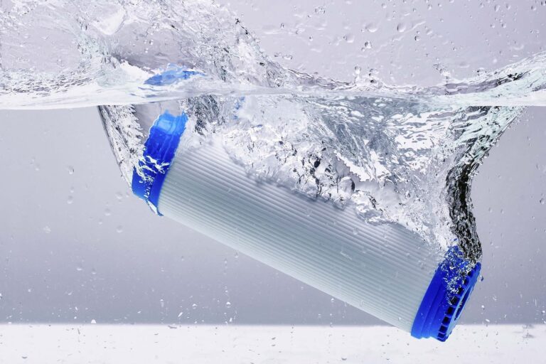 Wasserfilter: Wozu dienen sie und wie werden sie installiert?